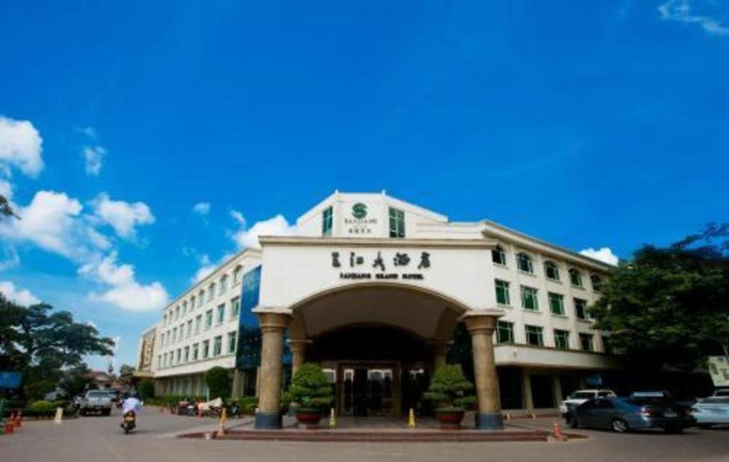 San Jiang Grand Hotel Вьентьян Экстерьер фото
